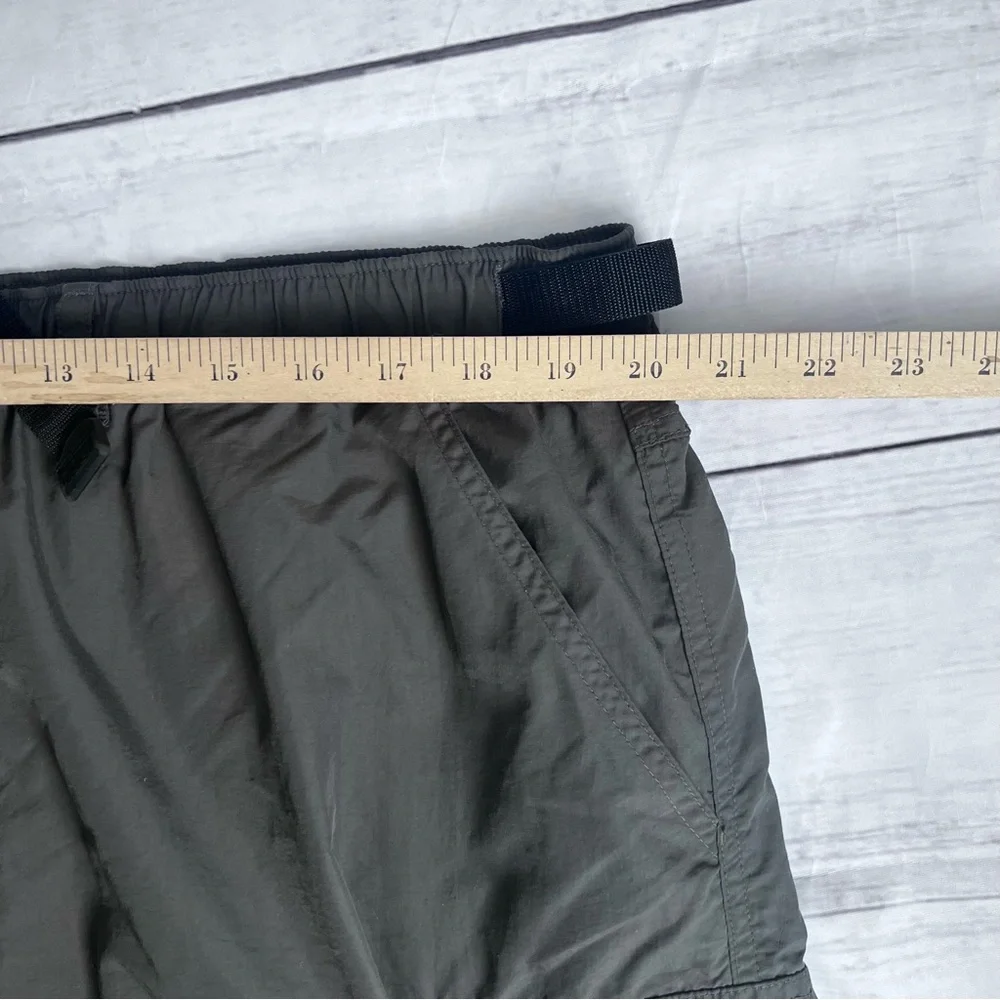 REI Men’s Gray Cargo Belted Nylon Hiking Shorts UPF 50+ Size XXL - Picture 3 of 7